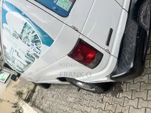 Ford E250 2006 White
