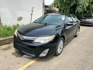 Toyota Camry XLE 4dr Sedan (2.5L 4cyl 6A) 2012 Black