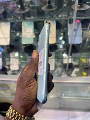Apple iPhone 11 128 GB Green