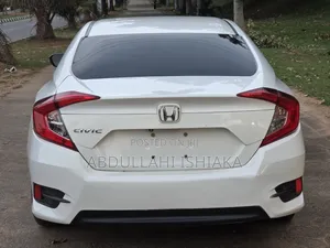 Honda Civic LX 4dr Sedan (2.0L 4cyl) 2017 White