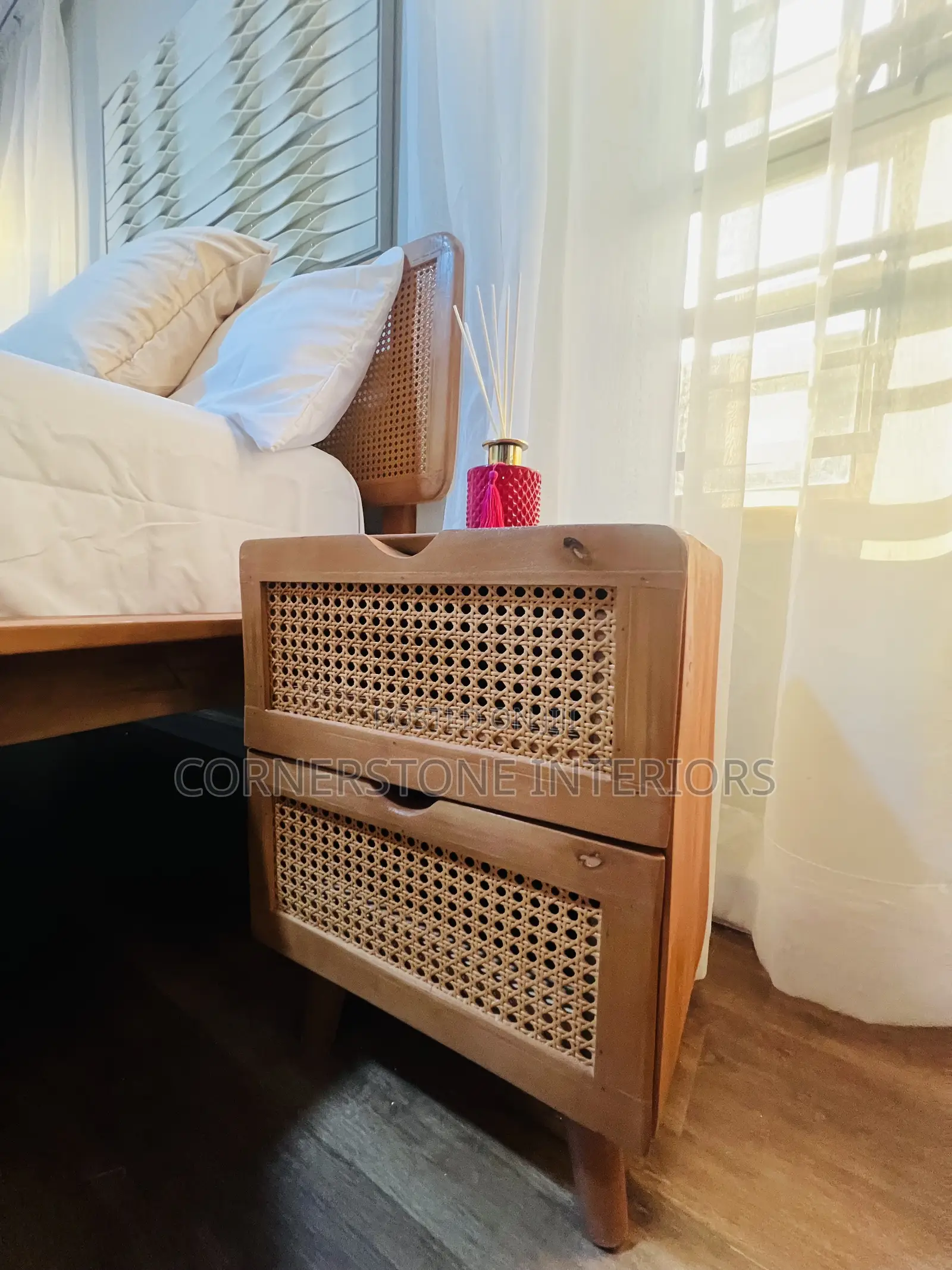7x7 Bedframe