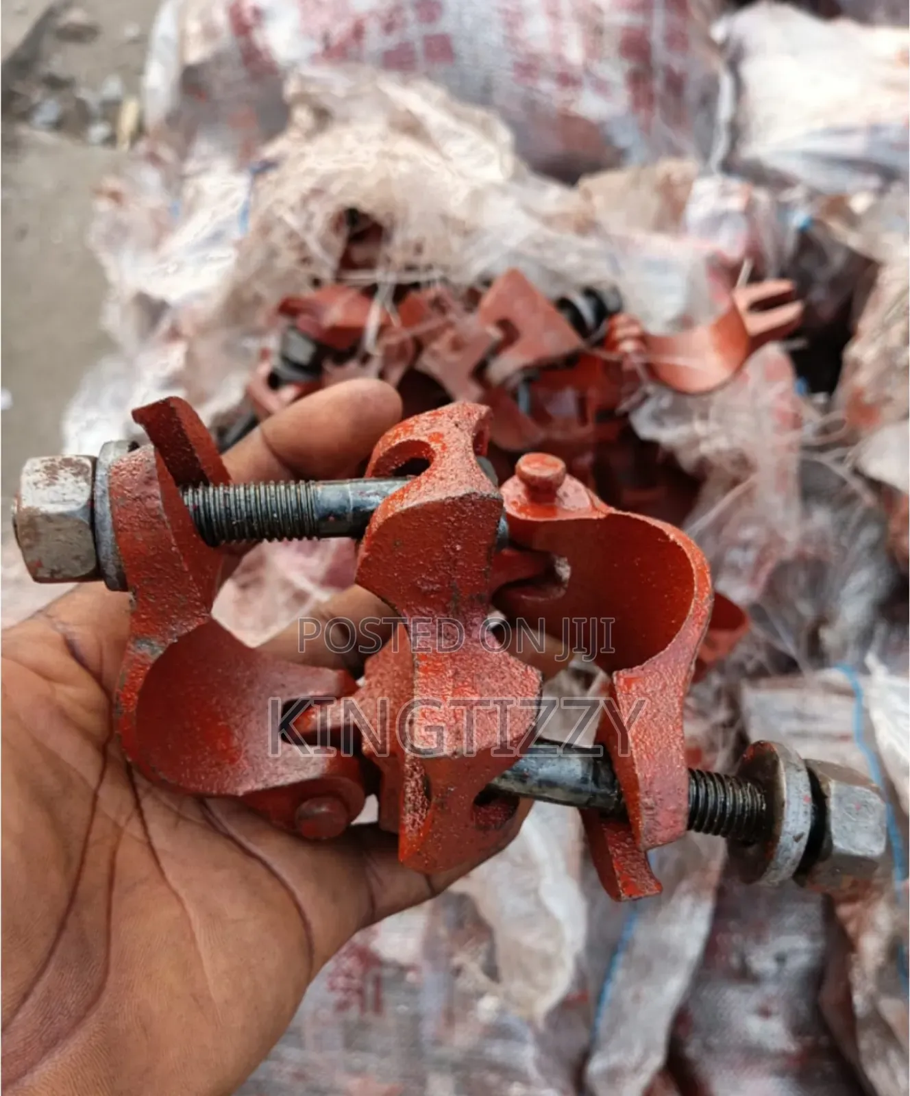 Used Scaffold Clips