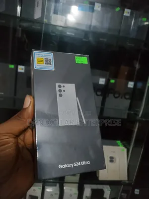 New Samsung Galaxy S24 Ultra 256 GB Black