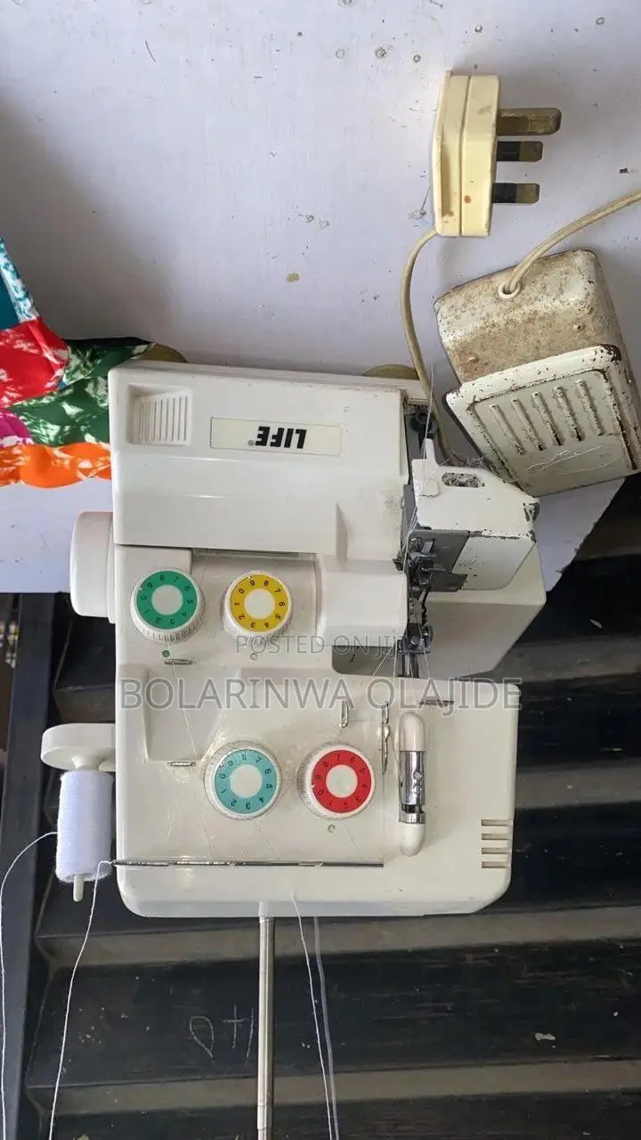 4 Thread Weaving Machine