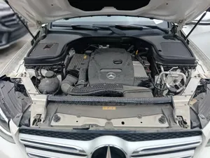 Mercedes-Benz GLC-Class 2017 White