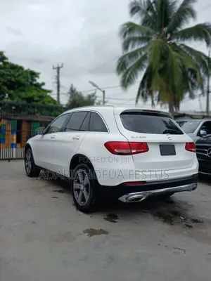 Mercedes-Benz GLC-Class 2017 White