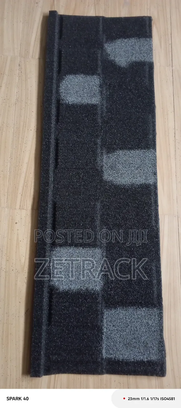 Gray and Black Patch Roofing Sheets (Shingle)