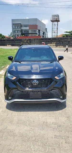 Toyota Highlander 2024 Black