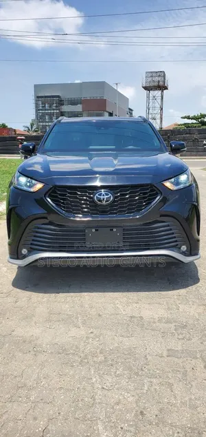 Toyota Highlander 2024 Black