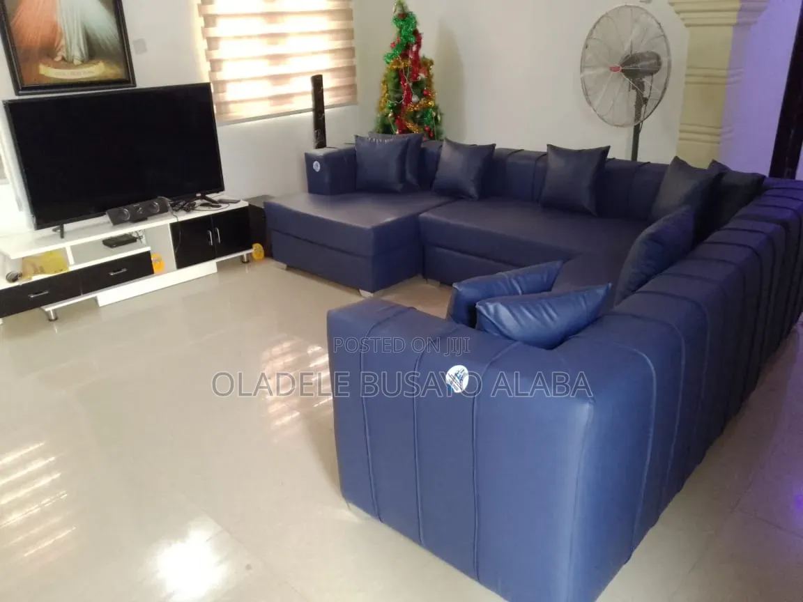 Abusioluwa Furniture Maker