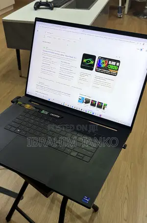 Laptop Razer Blade 32GB Intel Core i9 SSD 2T