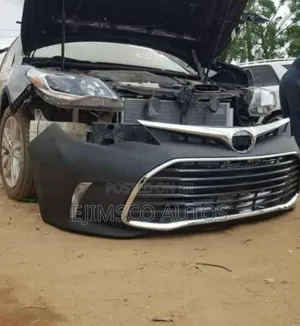 Complete Front Bumper Avalon 2017/2018 Model
