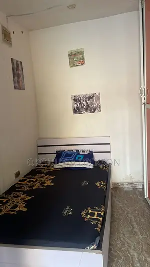 Studio Room