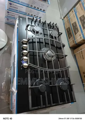 5 Burner Built-in Newcastle Cooker