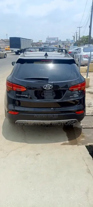 Hyundai Santa Fe SE AWD 2016 Black