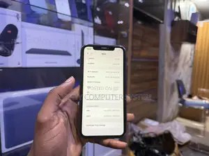 Apple iPhone 11 64 GB Black