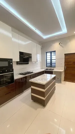 4bdrm Duplex in Well Finished 4 Bed for sale