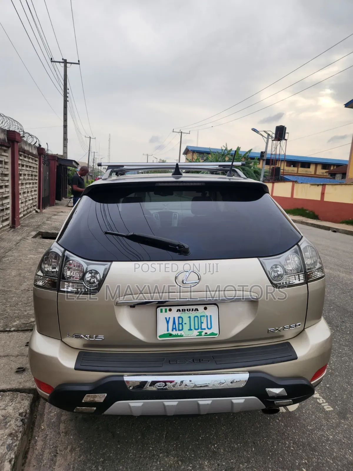 Lexus RX 330 2005 Gold