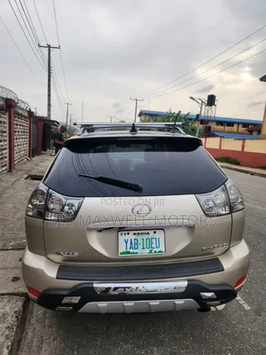Lexus RX 330 2005 Gold
