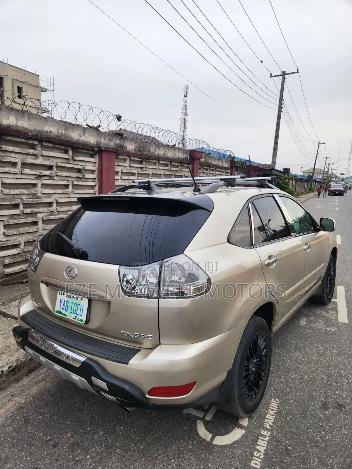 Lexus RX 330 2005 Gold