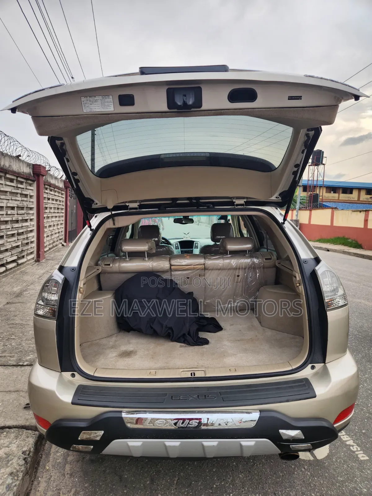 Lexus RX 330 2005 Gold