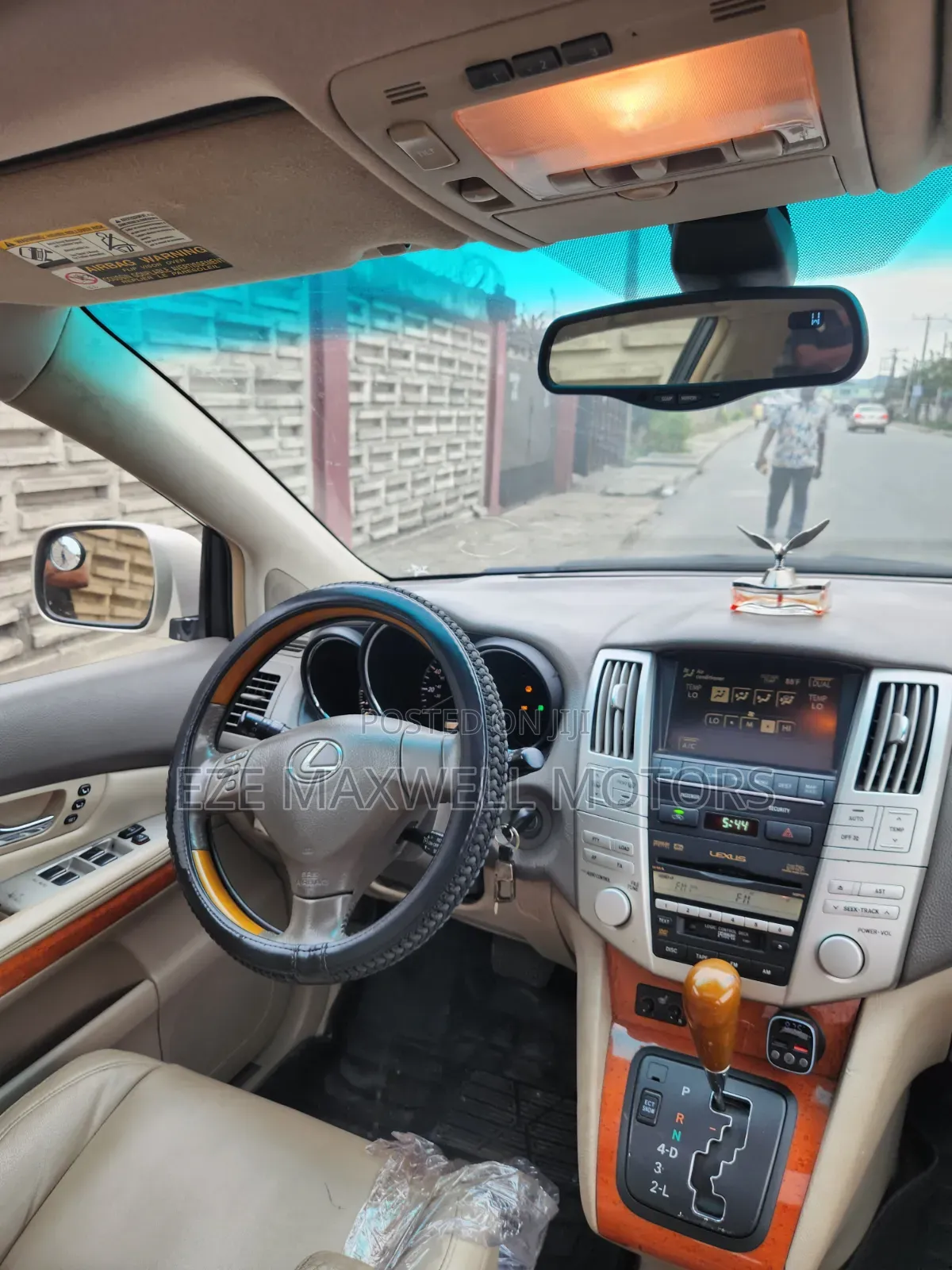 Lexus RX 330 2005 Gold