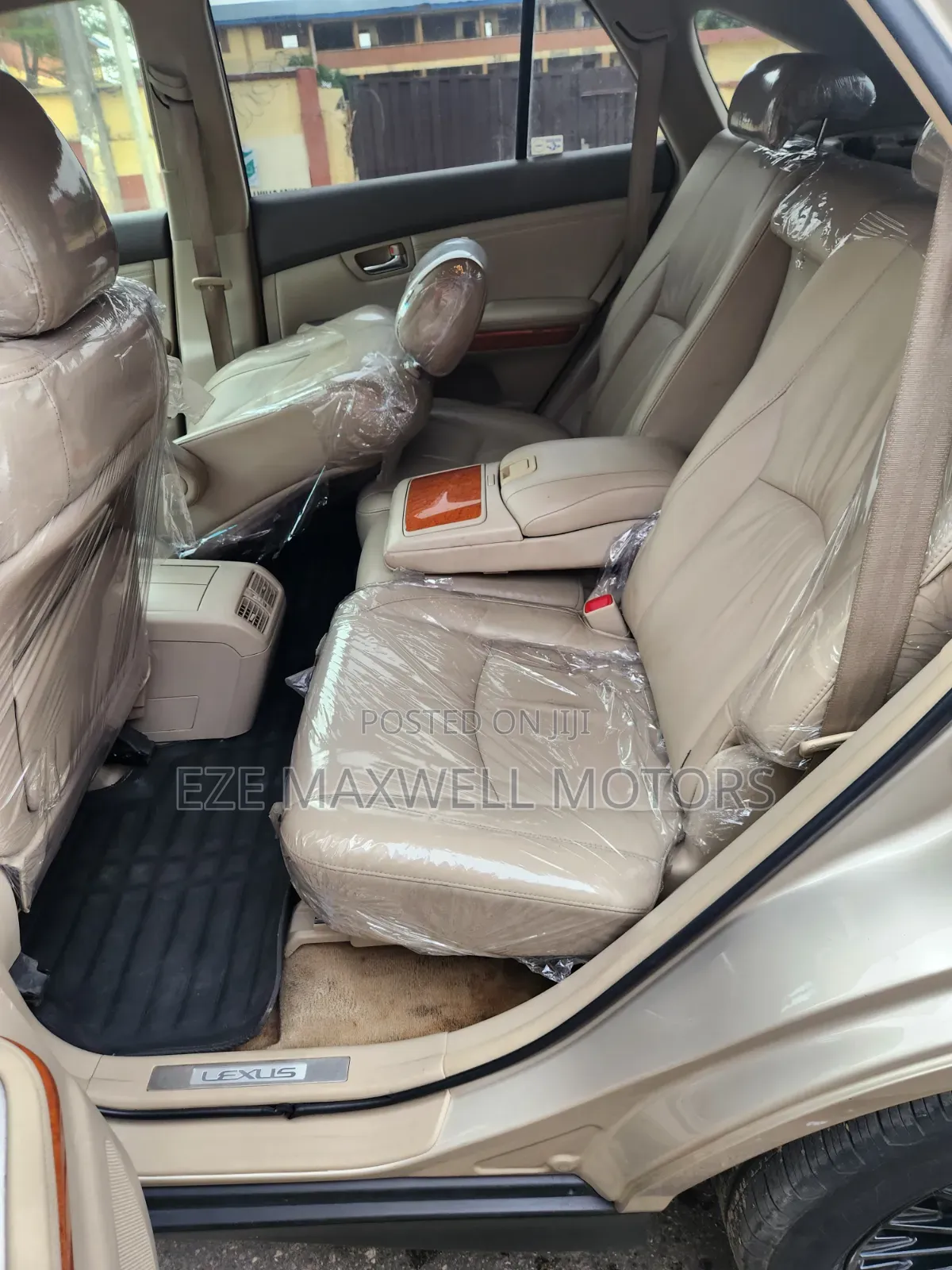 Lexus RX 330 2005 Gold