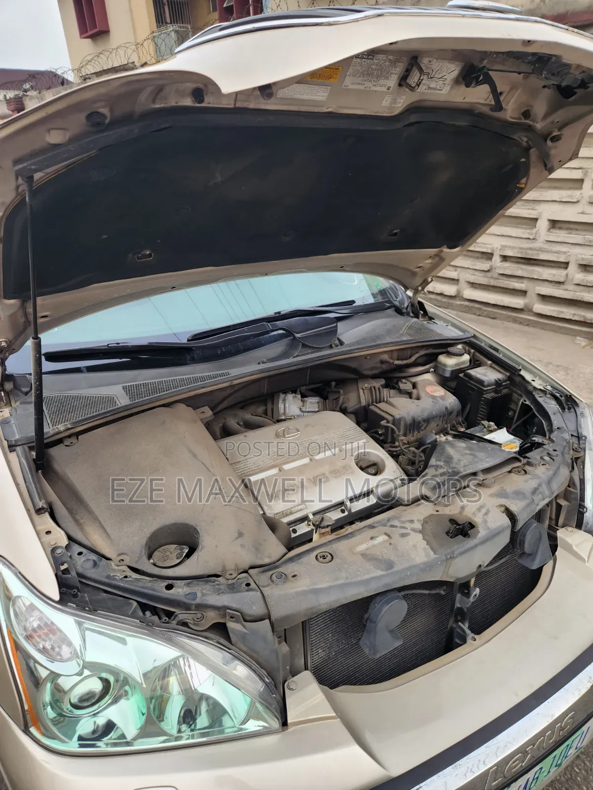 Lexus RX 330 2005 Gold