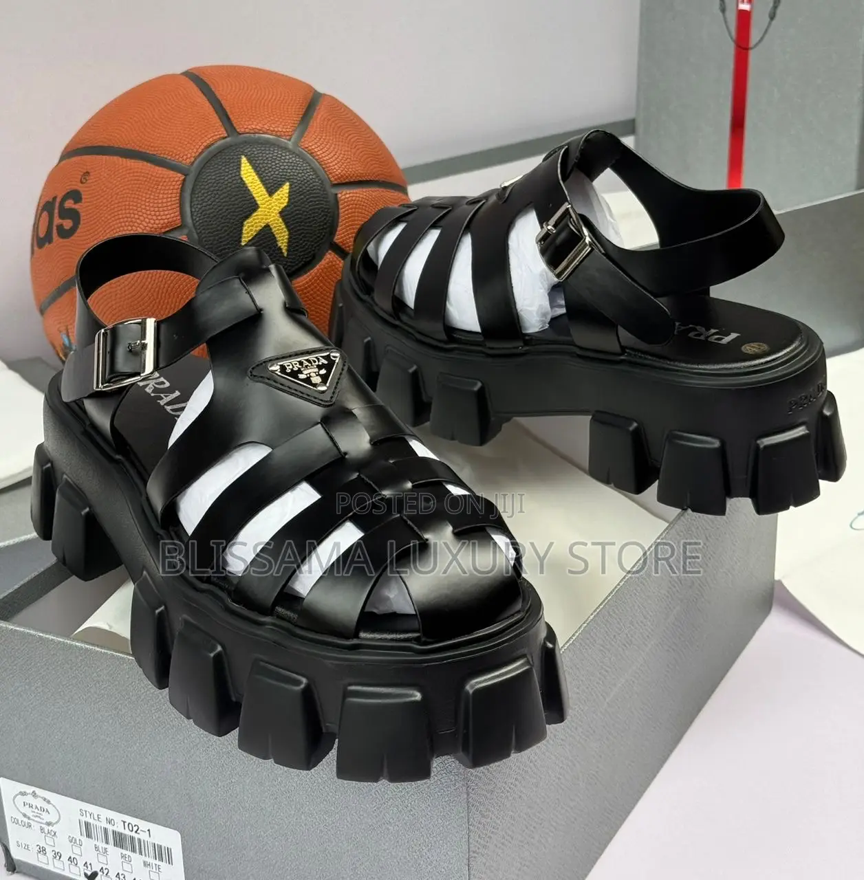 Prada Classic Men Shoes – Elegant, Durable Comfortable