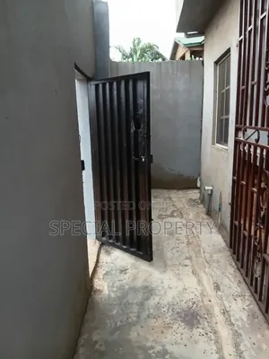 Furnished Mini Flat in Obasenjo Estate, Dopemu for rent