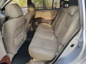 Toyota Highlander Limited V6 2005 Silver
