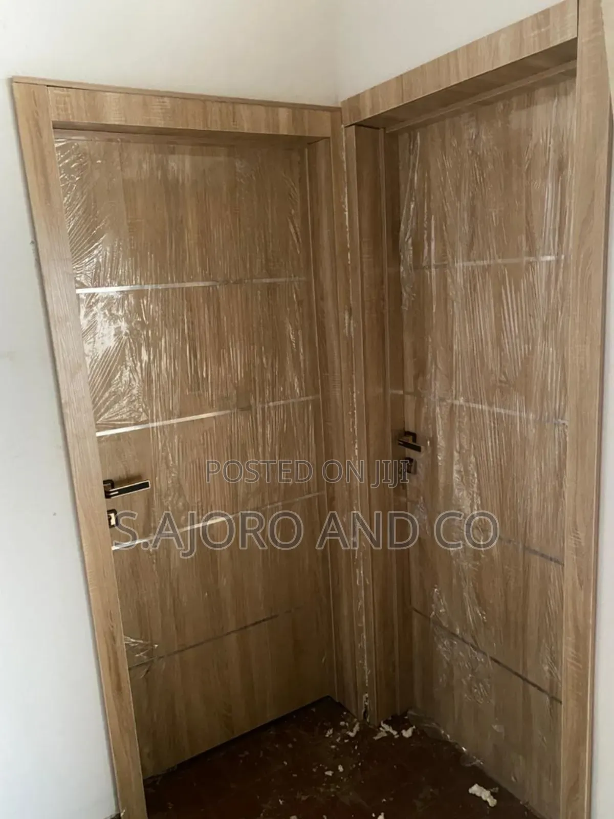Standard HDF Wooden Doors With Frame; Complete Room Doors