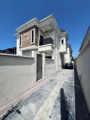 2bdrm Apartment in Lekki Expressway for rent