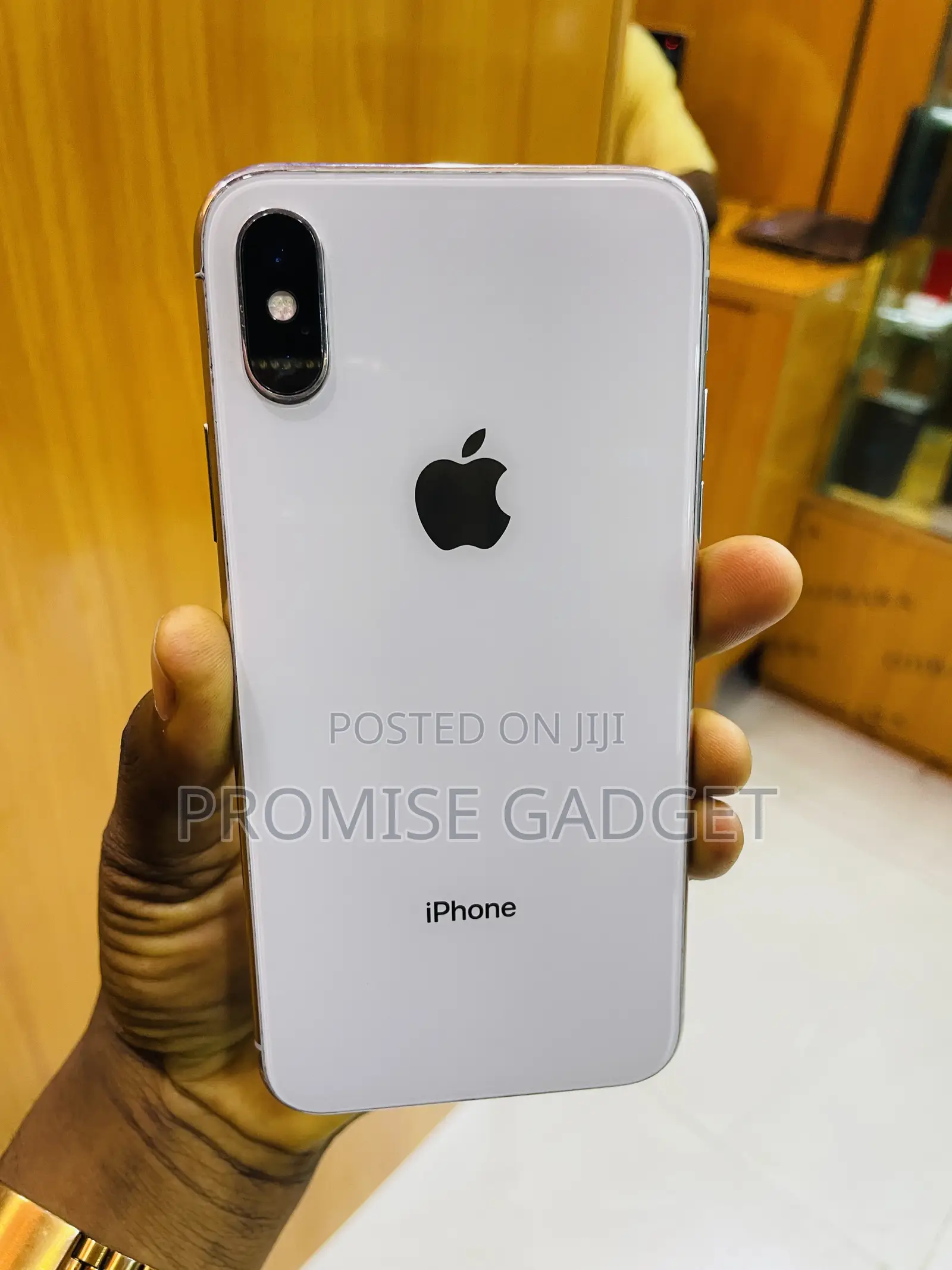 Apple iPhone X 256 GB White