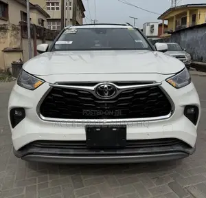 Toyota Highlander Platinum 2021 White