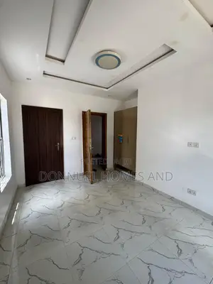 5bdrm Duplex in Ikate for rent