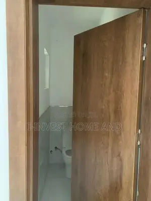 2bdrm Block of Flats in Oluyole, Ibadan for sale