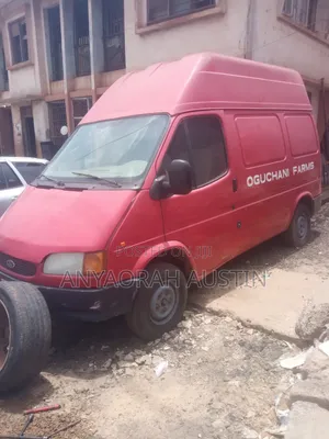 Ford Transit 2005 Red