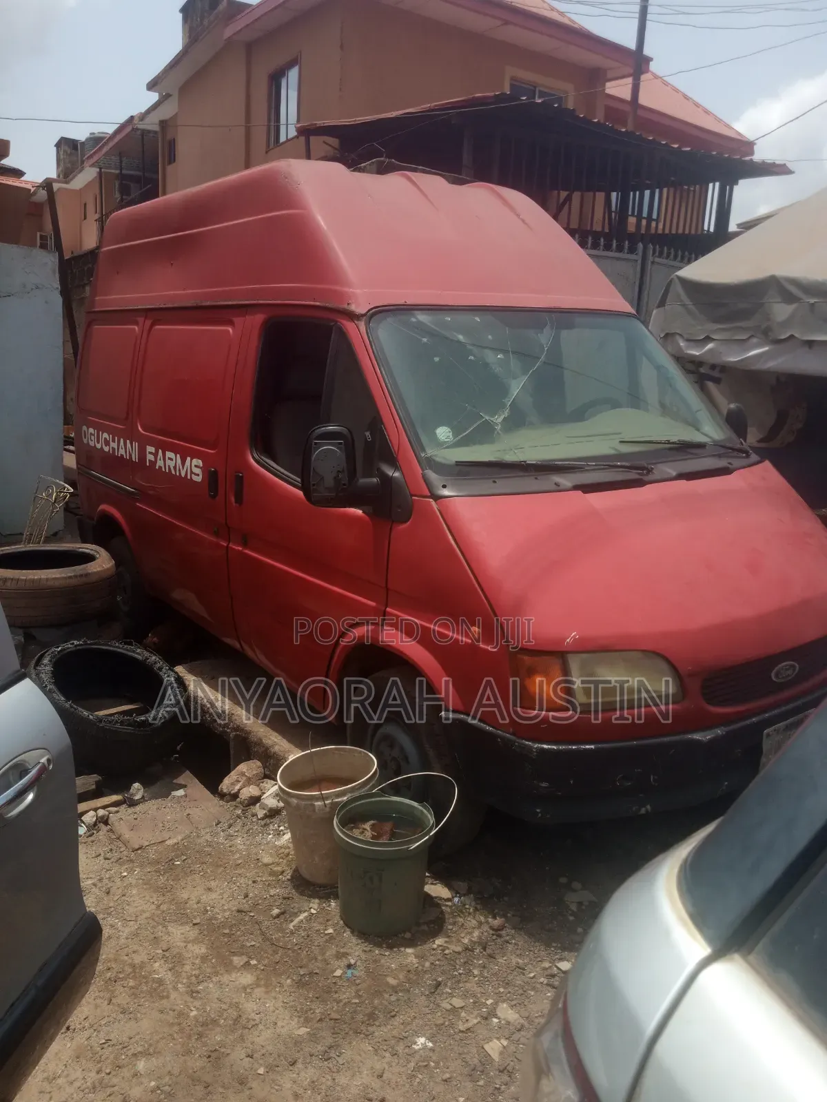 Ford Transit 2005 Red