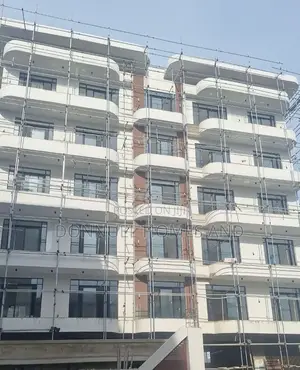3bdrm Apartment in Lekki for sale