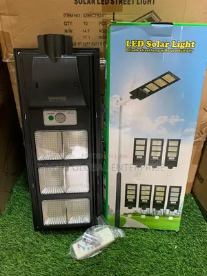 Led 6 Eyes Solar Street Light