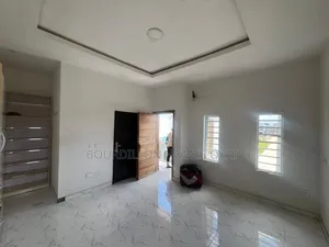 4bdrm Duplex in Ikota Villa Estate for rent