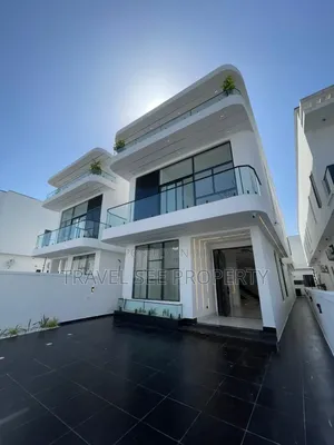 Furnished 5bdrm Duplex in Private Estate Lekki, Chevron for sale