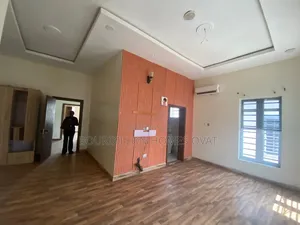 5bdrm Duplex in Ikota Villa Estate for rent