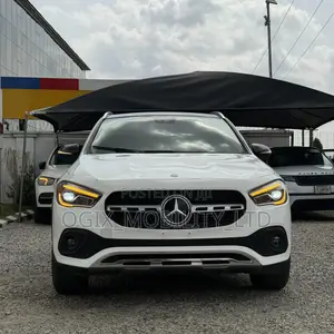 Mercedes-Benz GLA 250 2021 White