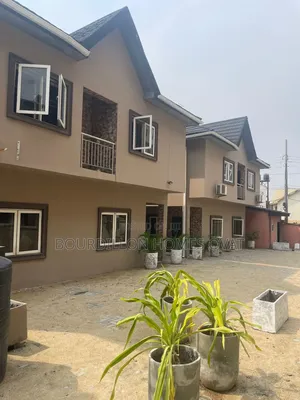 4bdrm Duplex in Ikate Lekki Lagos, Ikota for rent