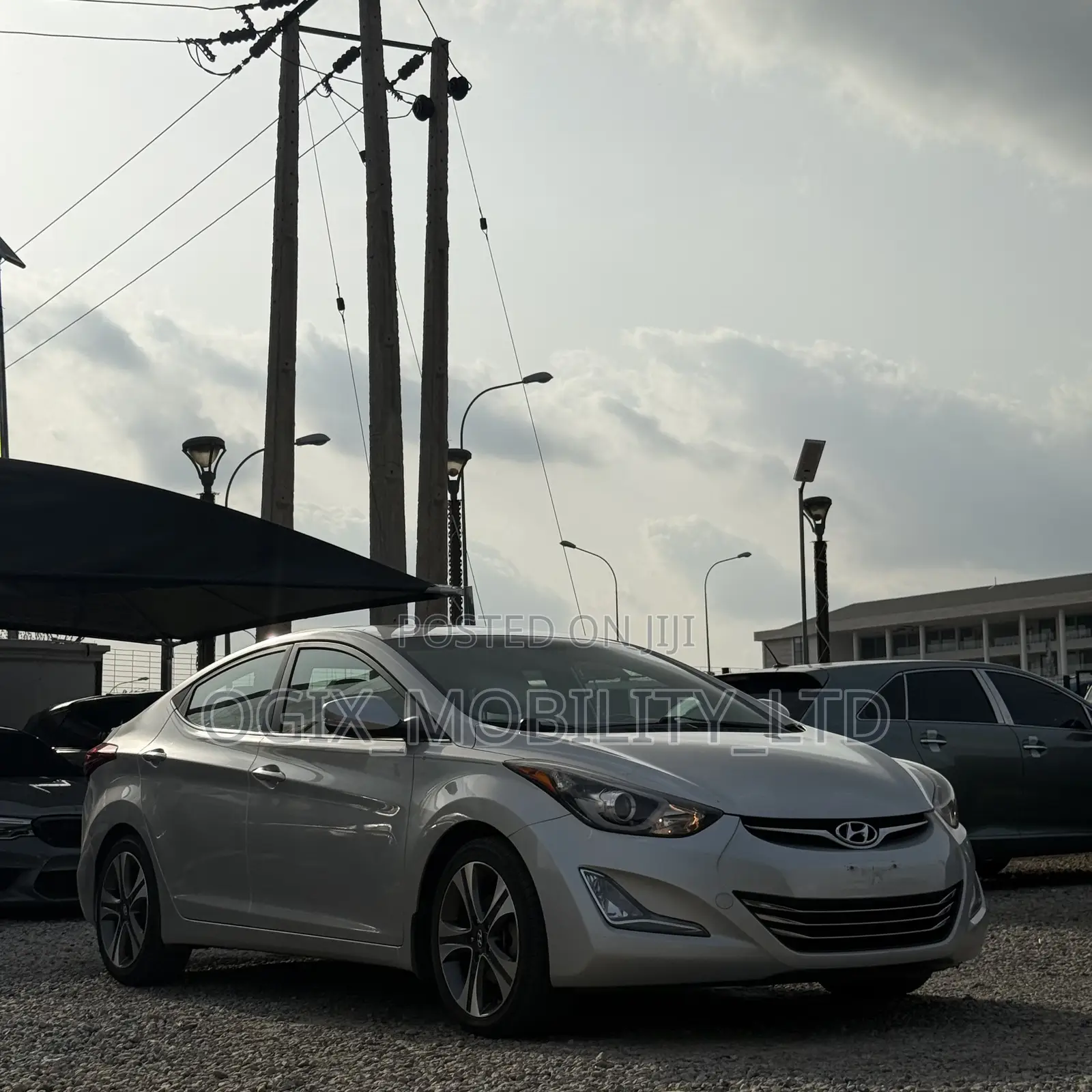 Hyundai Elantra 2015 Silver