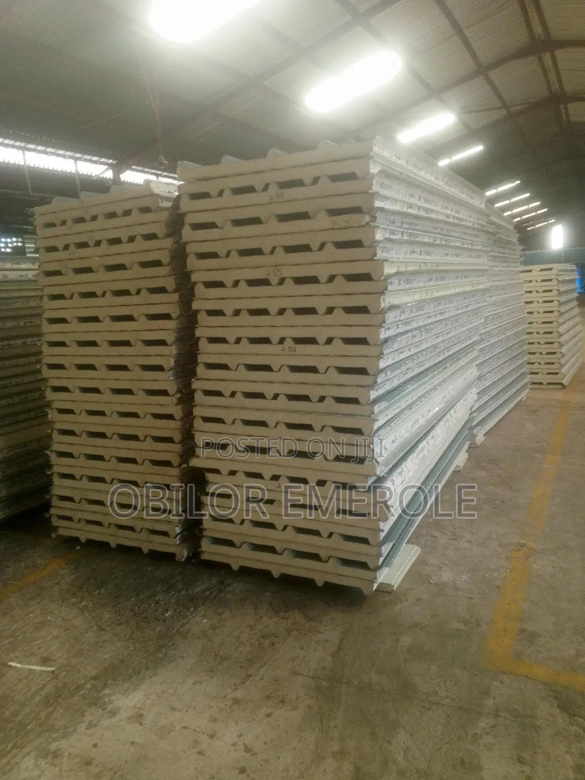Polyurethane (Pu) Insulated Roofing Sheets