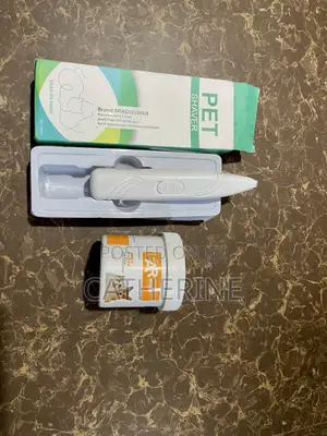 Pet Shaver and Eye Wipes