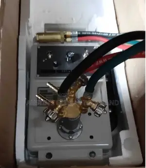 Automatic Gas Cutting Machine.